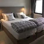 En Plena Playa De Canteras Лас-Пальмас-де-Гран-Канария